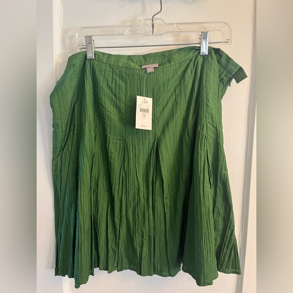 J. Jill Dresses & Skirts - J. Jill Moss Crinkle Skirt